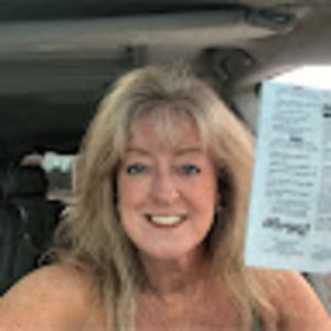 Meet your Posher, Jillian